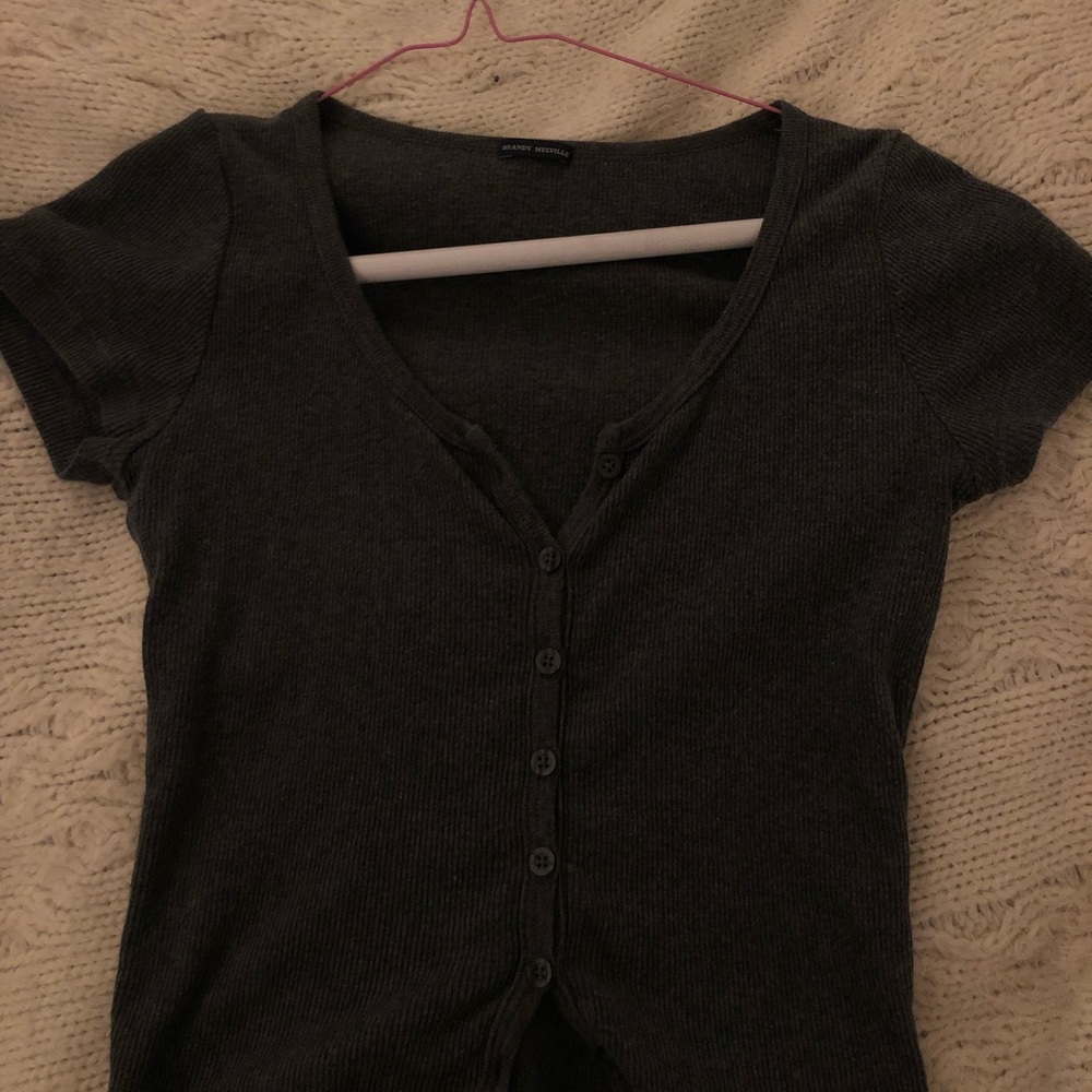 brandy melville gray tee!